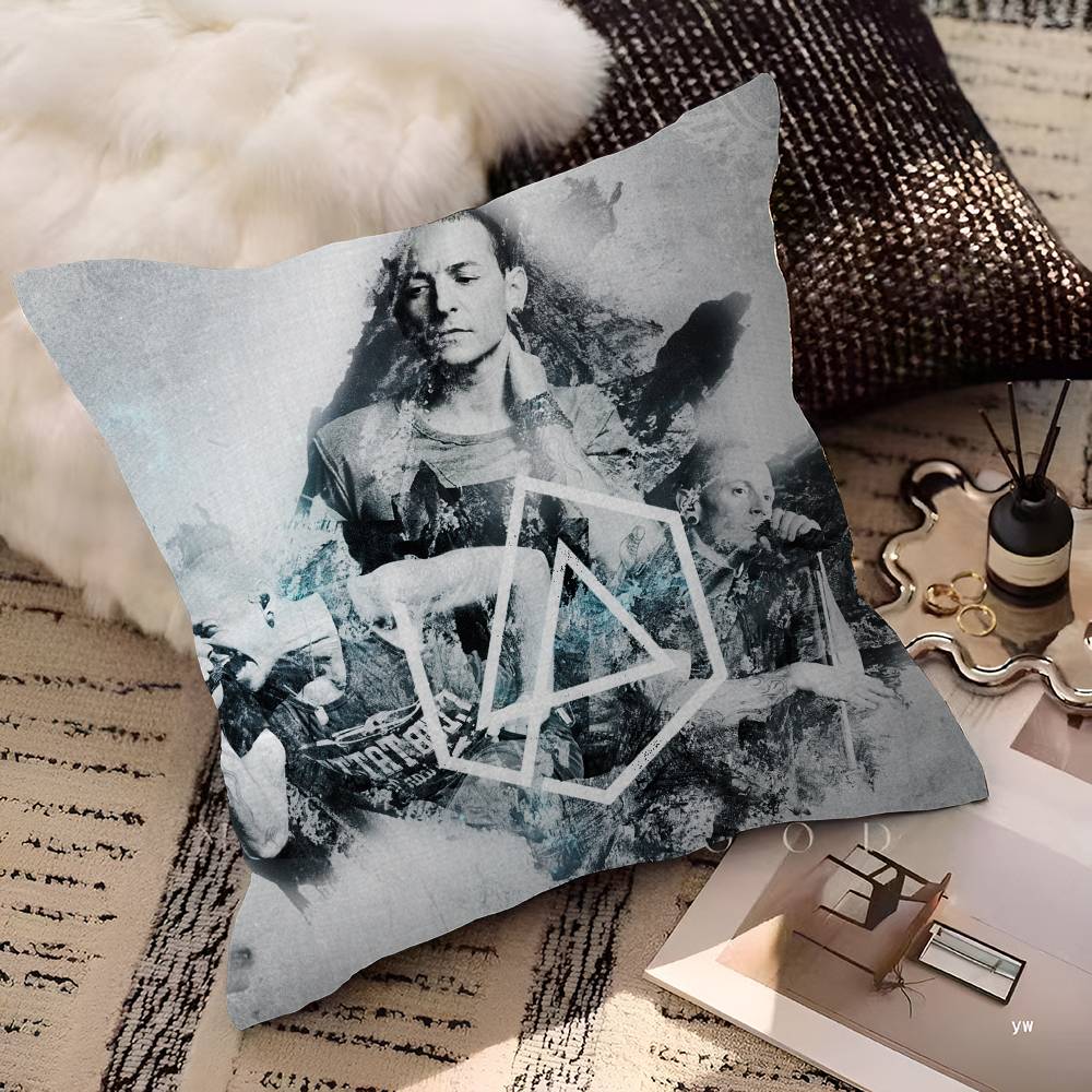 ホットバンド L-Linkin P-Park クッションカバ - Hot Home Of Textiles のレビューと価格