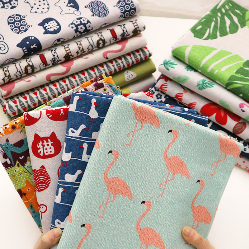 フラミンゴプリントコットンリネンのカーテンテーブルクロス人形 - Hot Home Of Textiles のレビューと価格